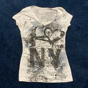 Maurices cute burnout tee